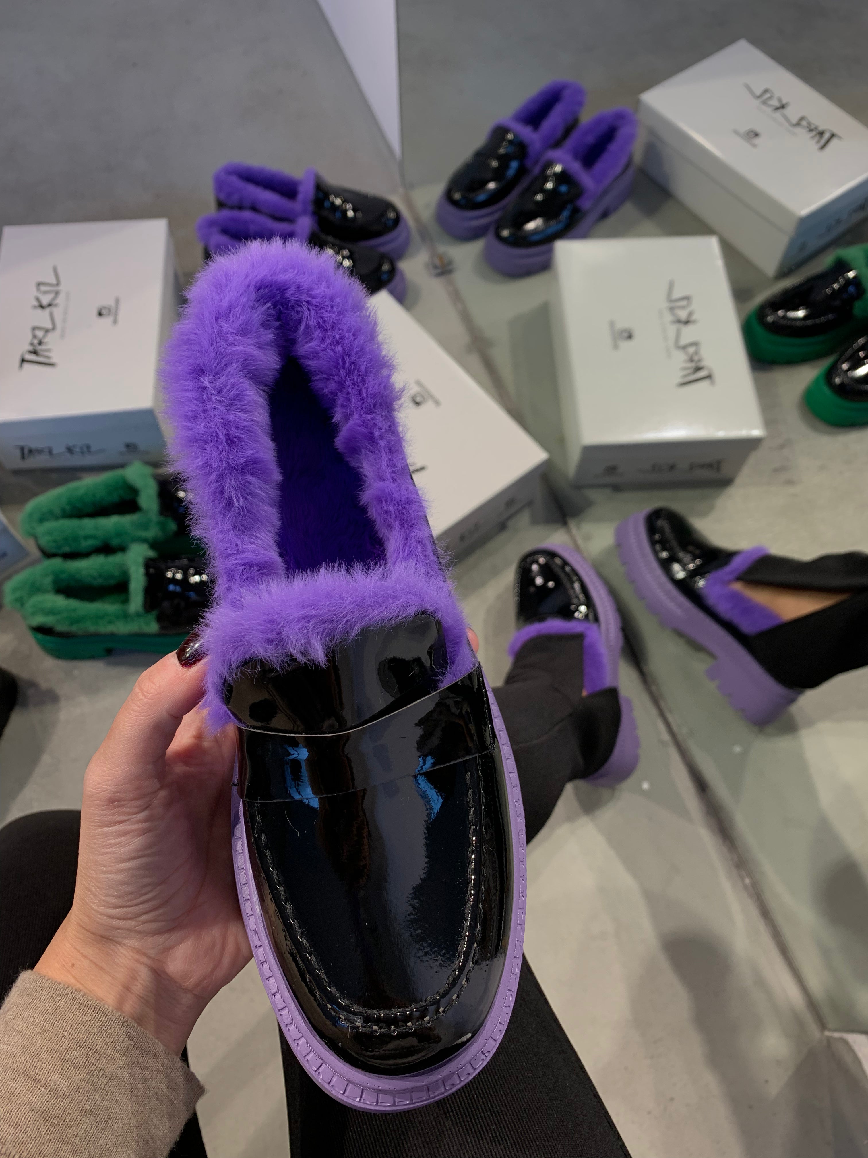 RETRO MOR LOAFER 🖤
