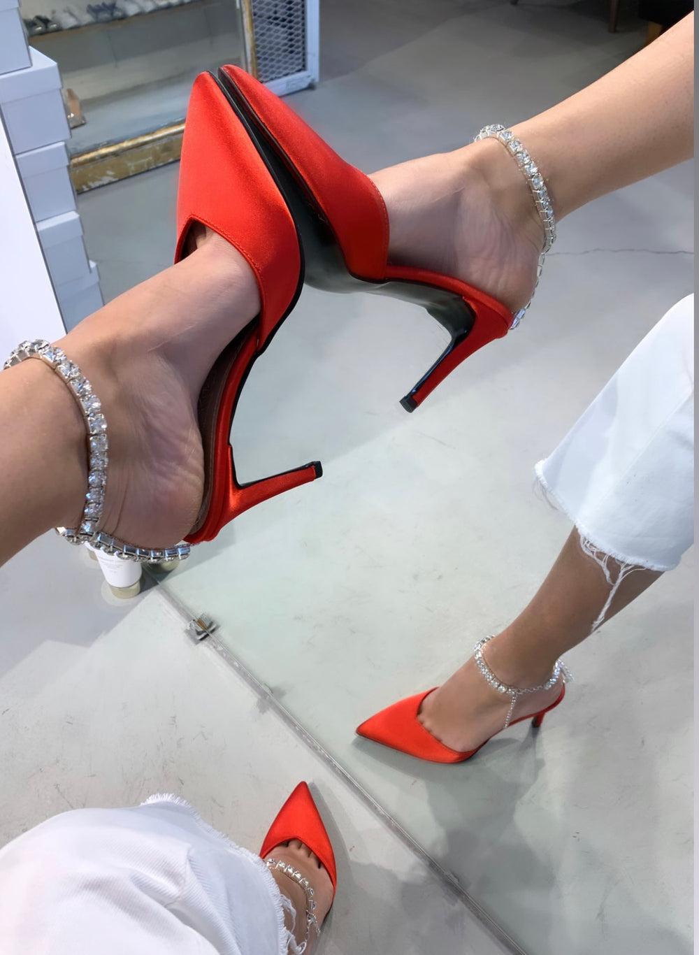 MIRAJ KIRMIZI SATEN STILETTO