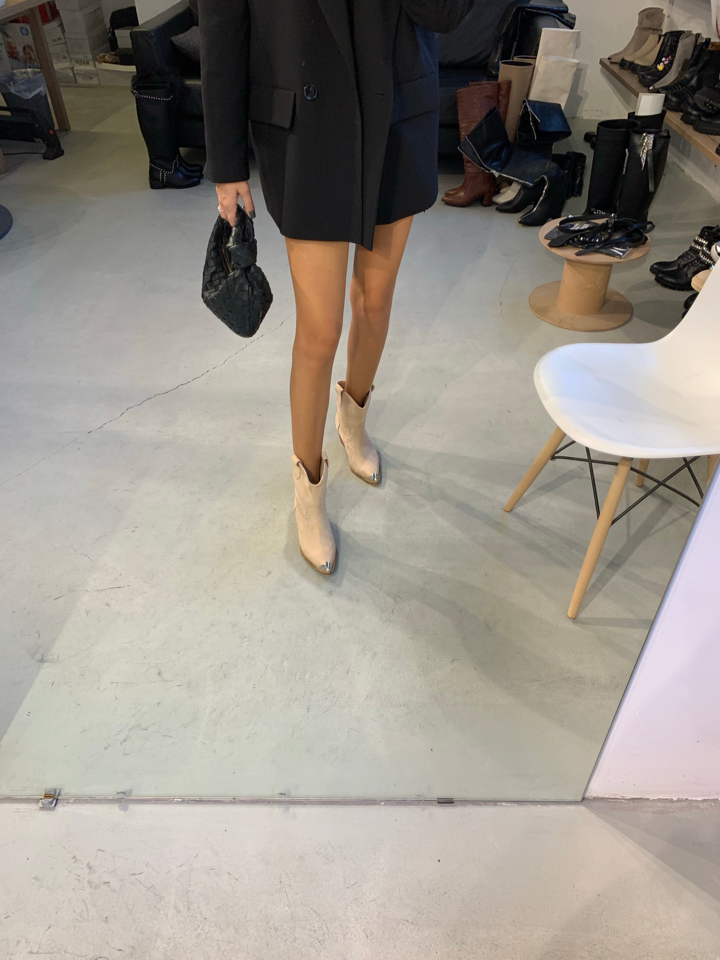 DALLAS NUDE SÜET BOOTIE