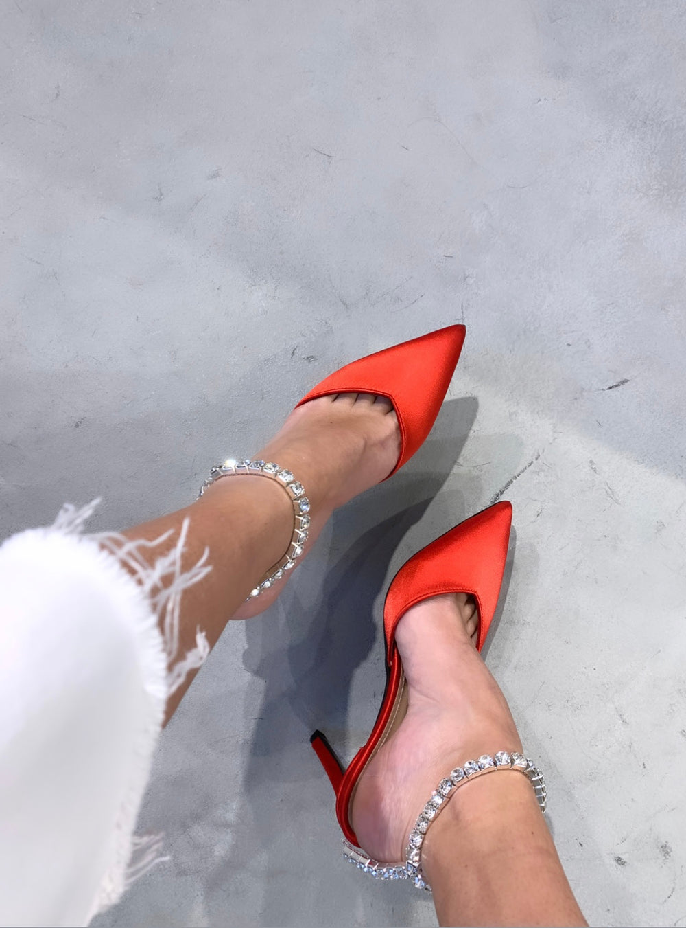 MIRAJ KIRMIZI SATEN STILETTO