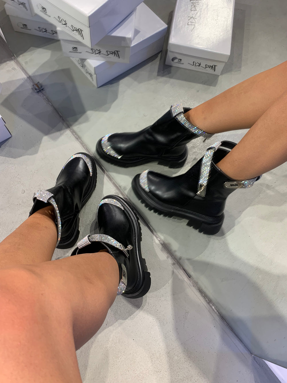 IMPACT SİYAH TAŞLI BOOTIE