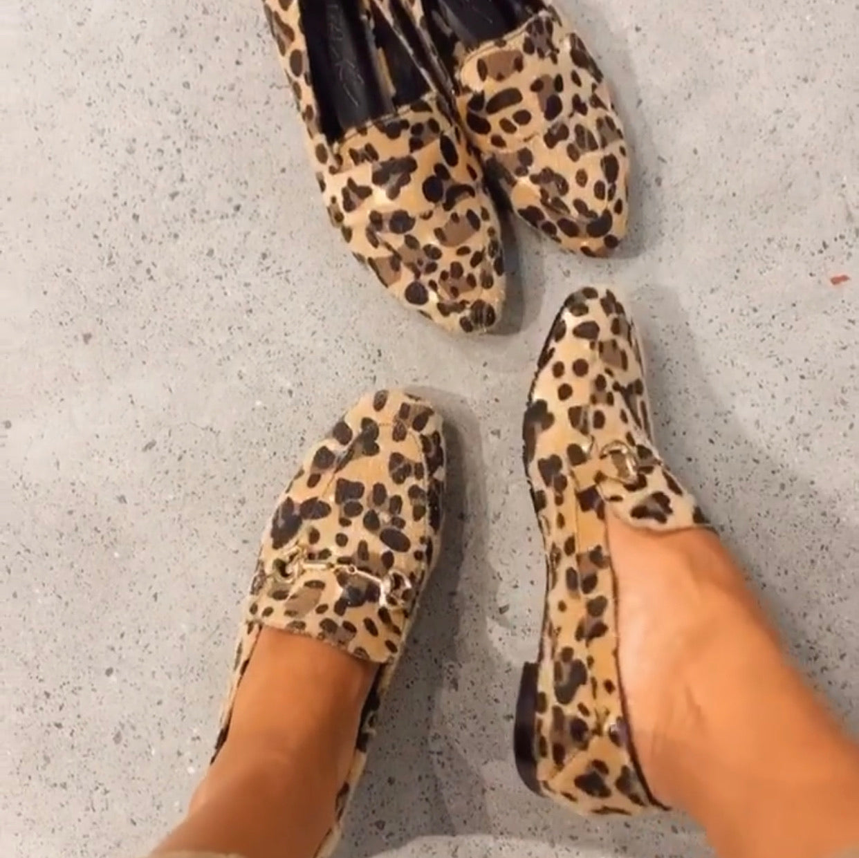 OLIVE TOKALI LEOPAR LOAFER
