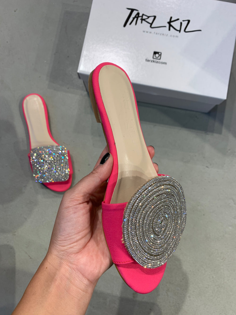 TRUVA PEMBE DÜZ TERLİK
