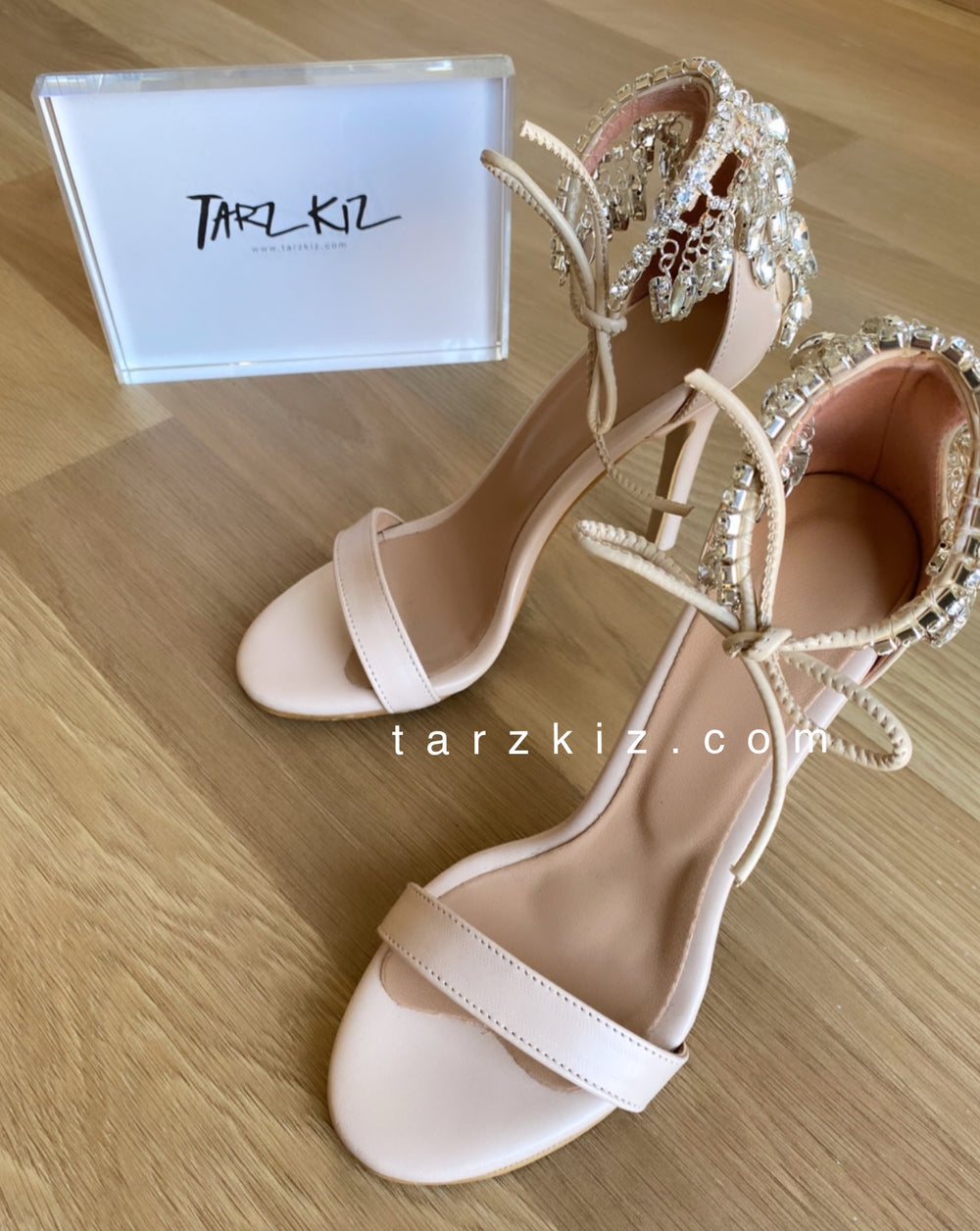 KELLY NUDE KRİSTAL TAŞLI AYAKKABI