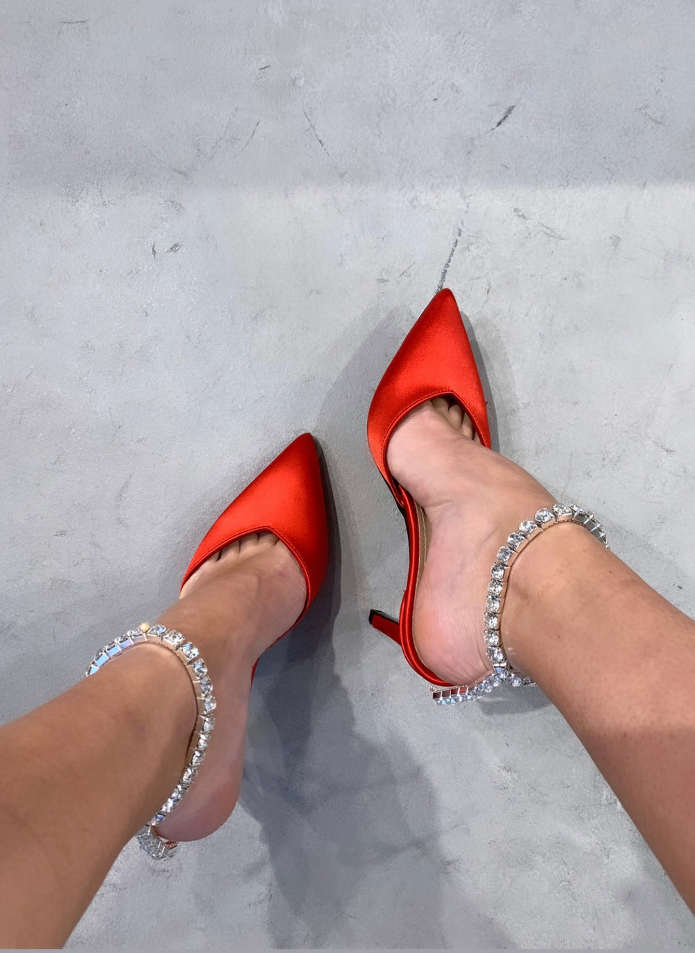 MIRAJ KIRMIZI SATEN STILETTO